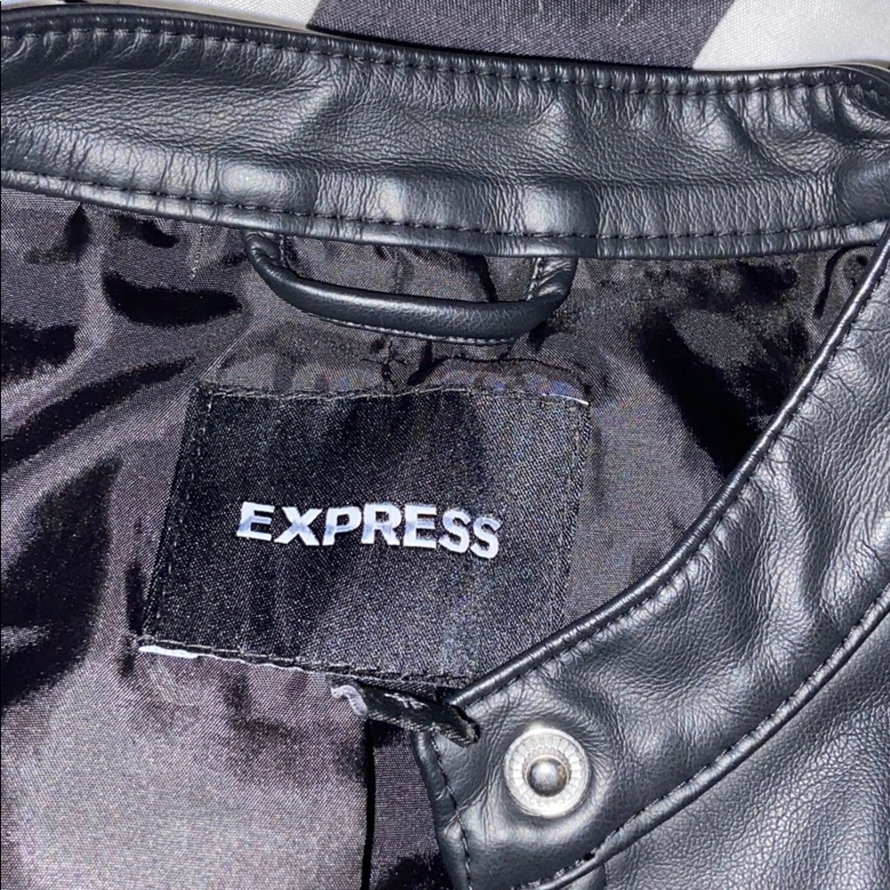 Express jacket - Picture 2 of 4